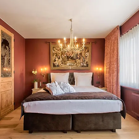 B&B Royal Swans - Adults-Only Boutique Stay In Bruges-3